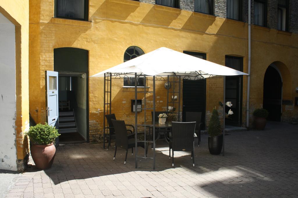 Hotel Nebo 2*